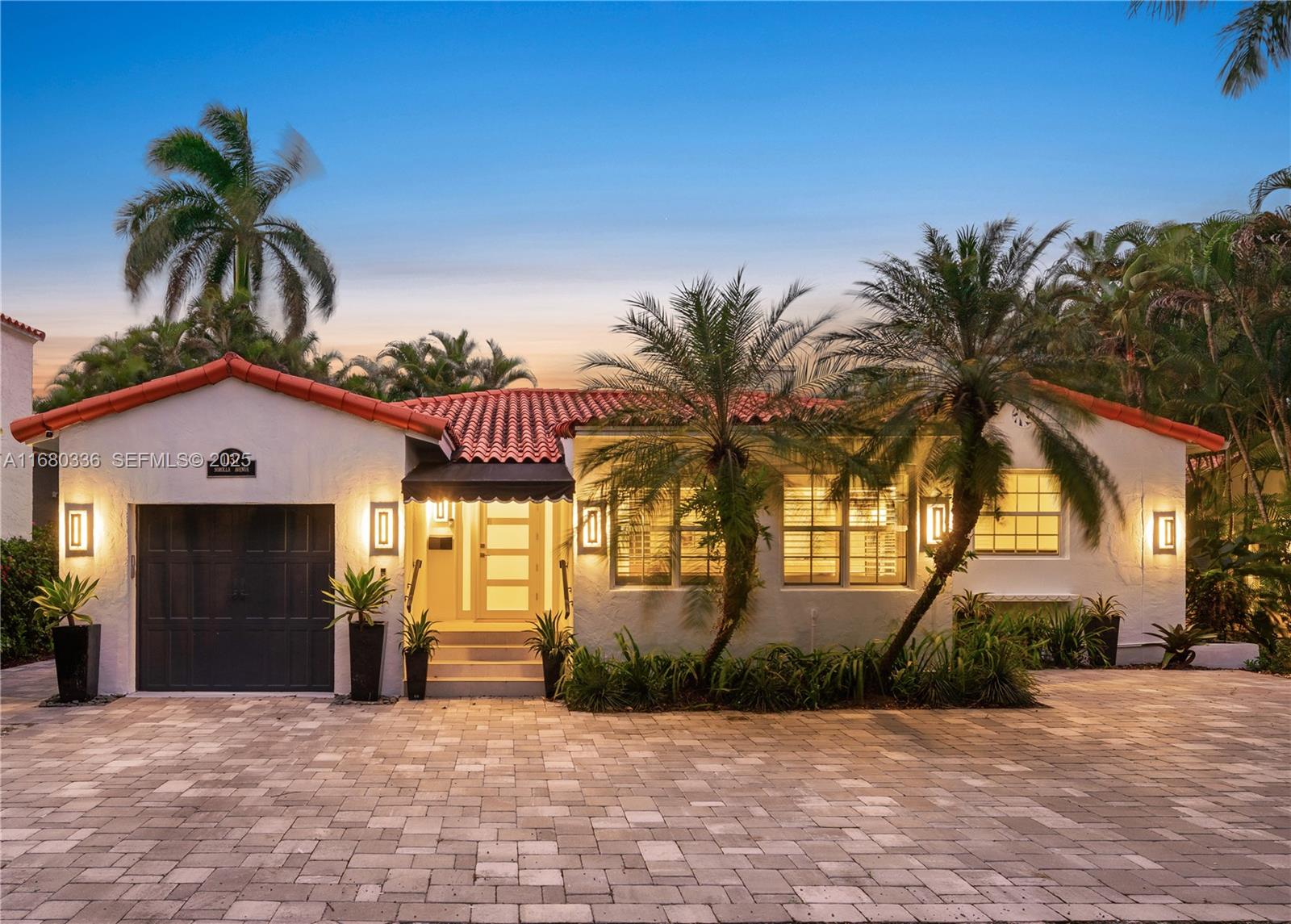 1137 Sorolla Ave