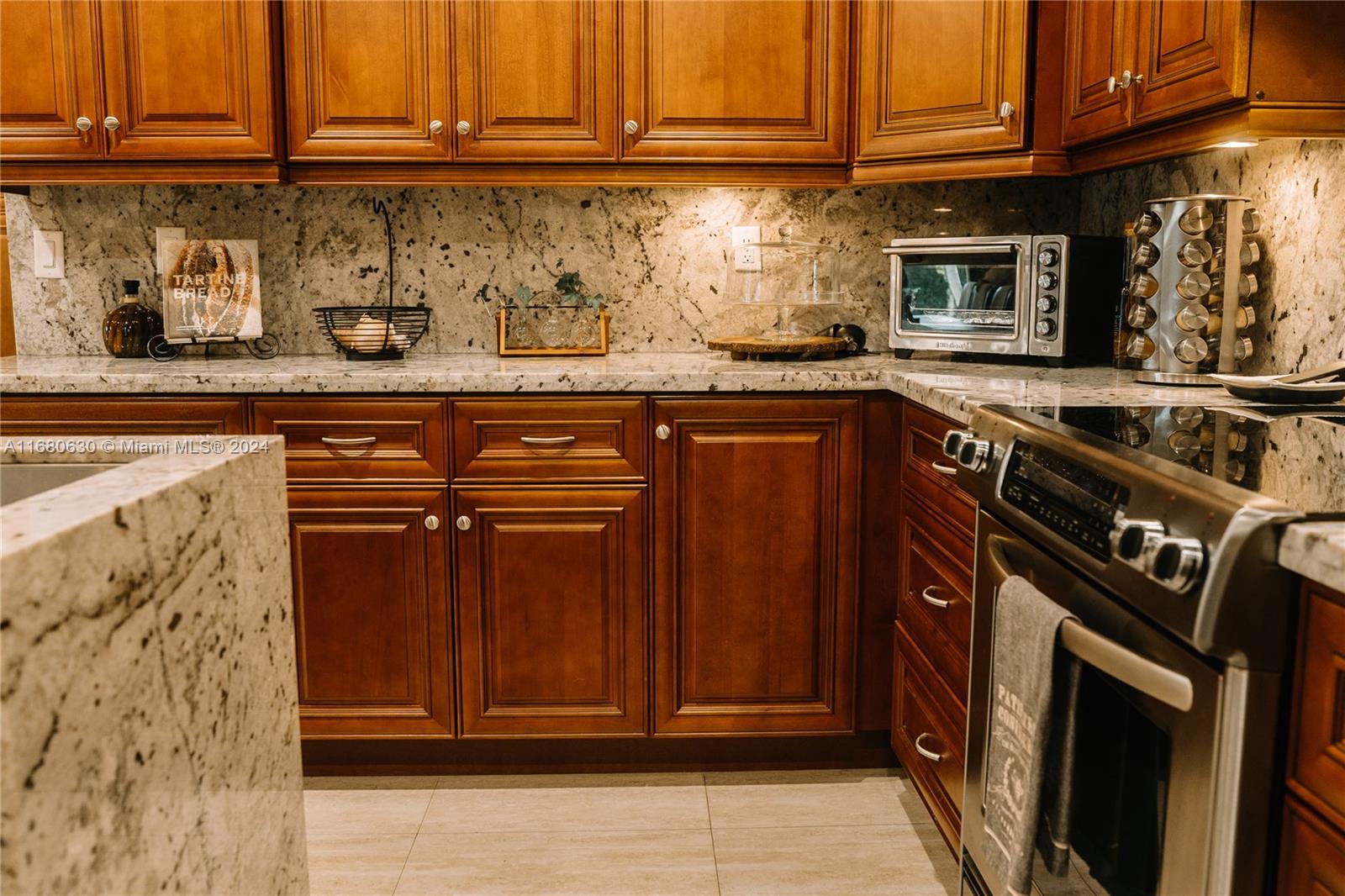 10320 SW 93rd St