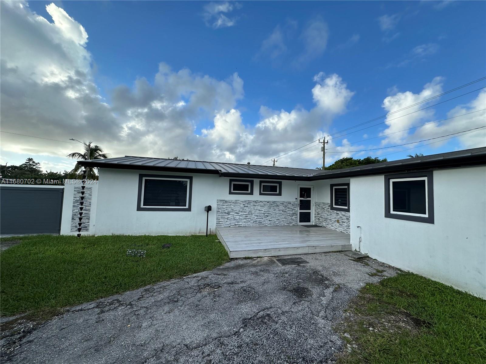 9840 Colonial Dr