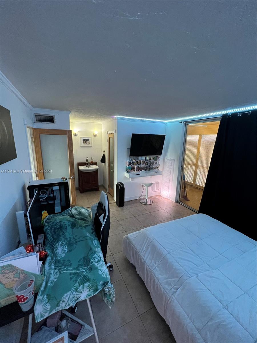 1515 NE 125th Ter # 411