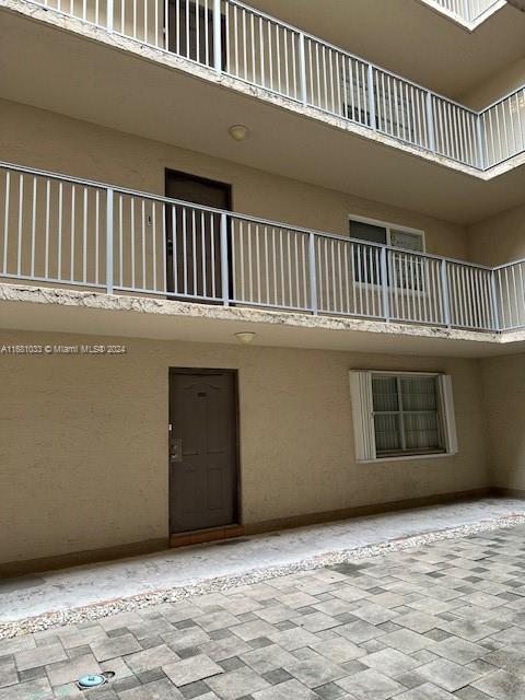 10900 SW 104th St # 118