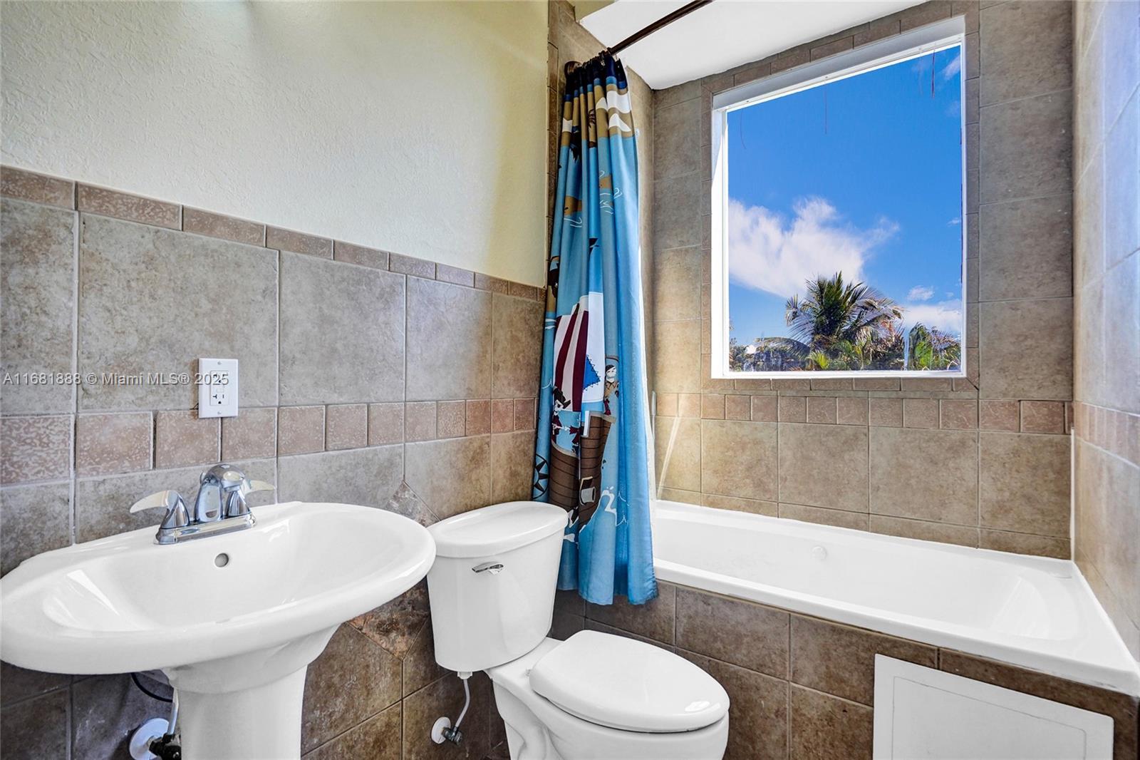 1640 NW 115th Ter