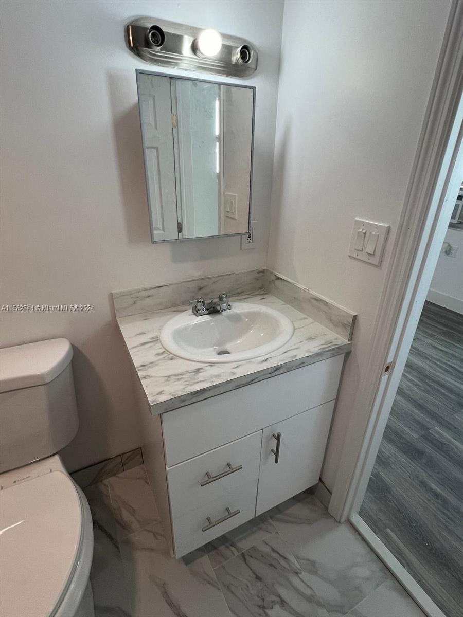 1999 NW 2nd St # 2