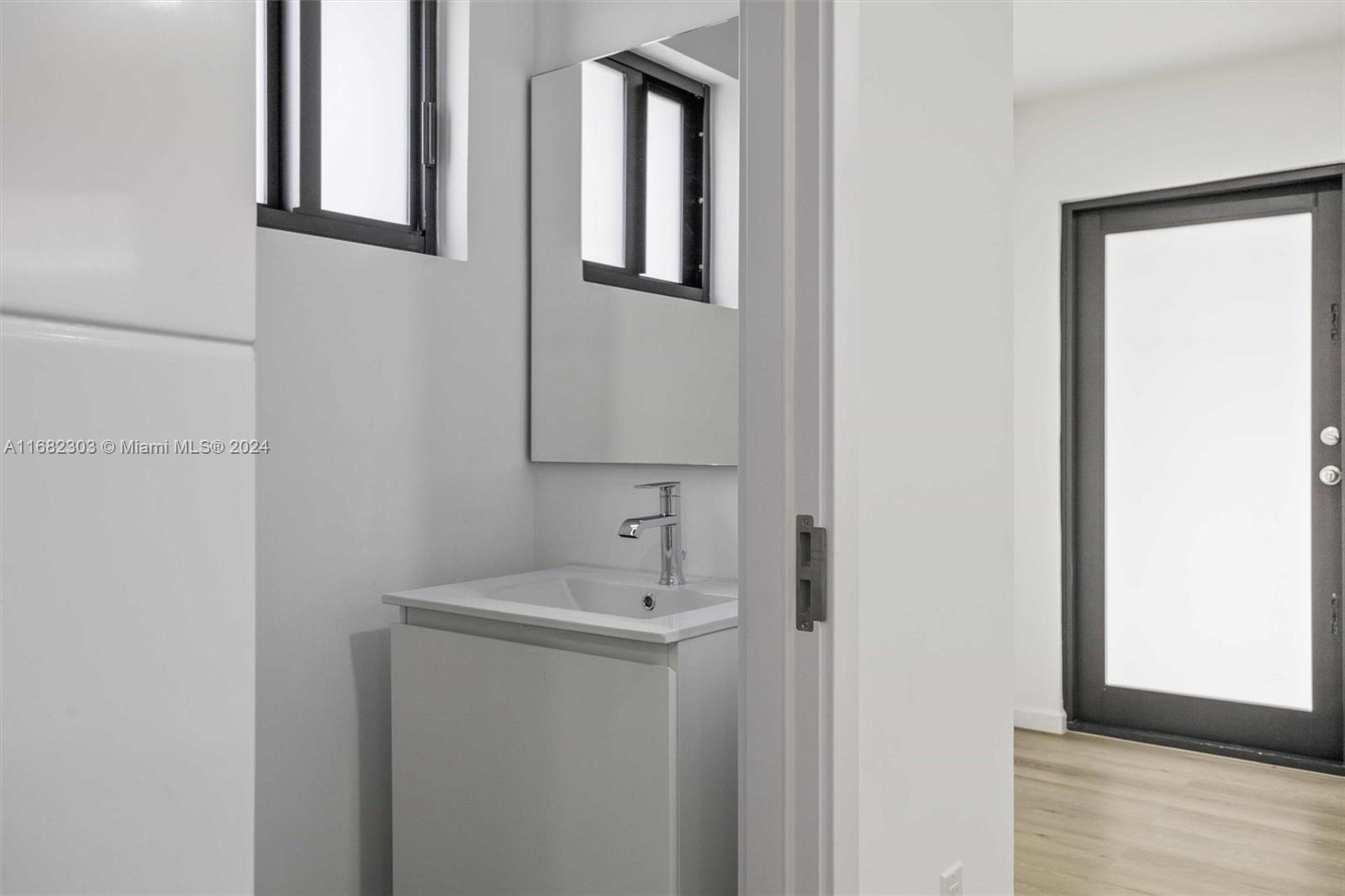 530 NW 7 STREET # 3