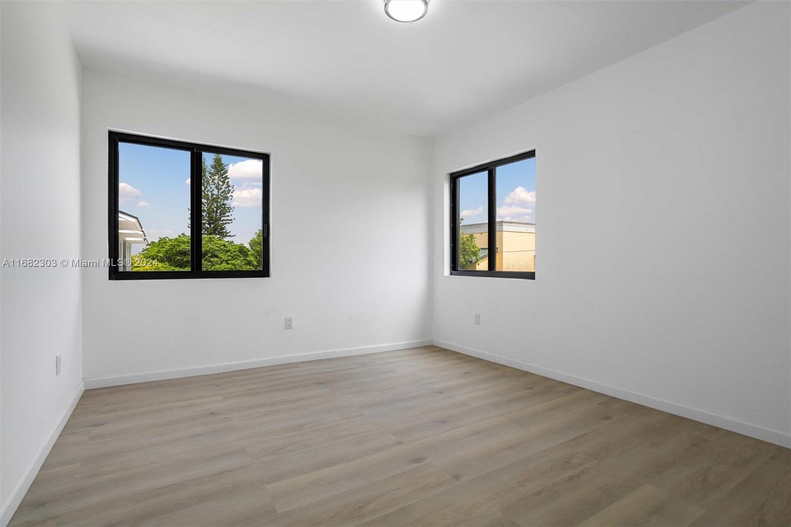 530 NW 7 STREET # 3