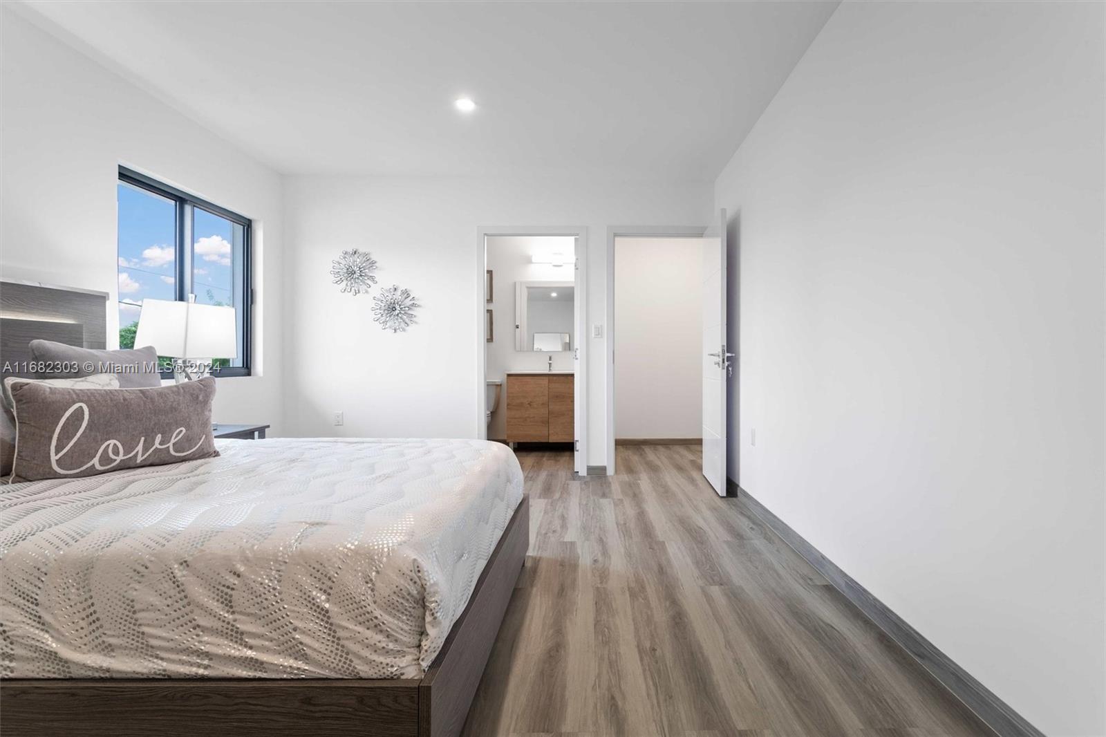 530 NW 7 STREET # 3