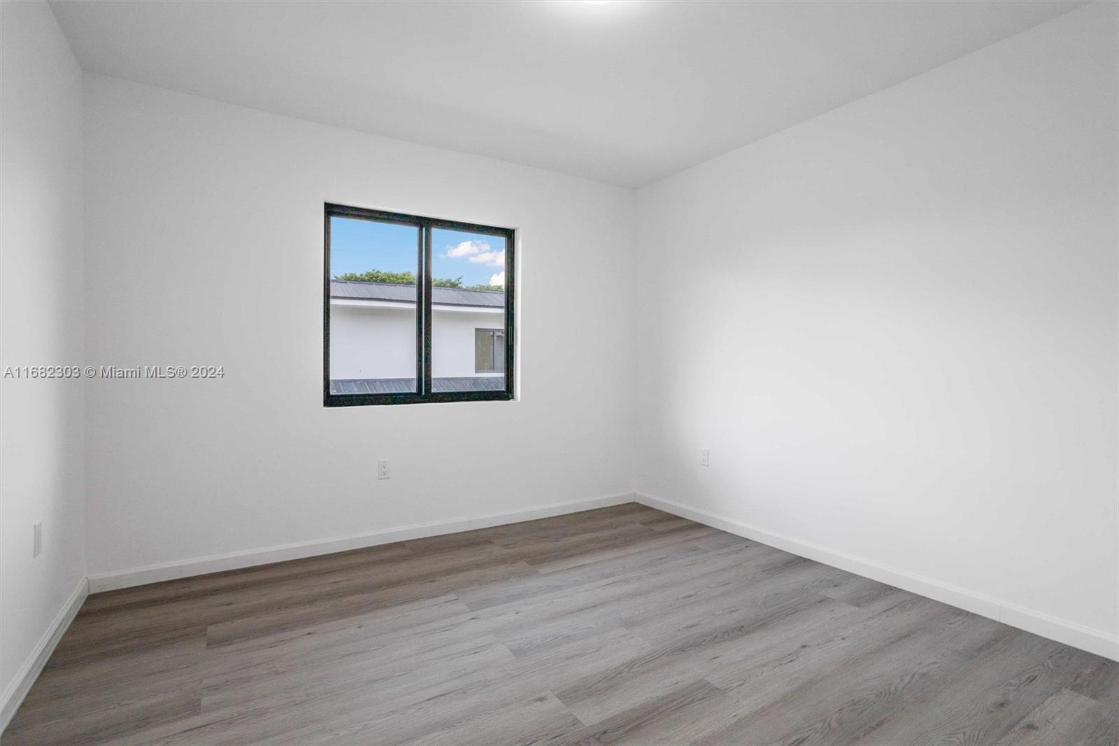530 NW 7 STREET # 3