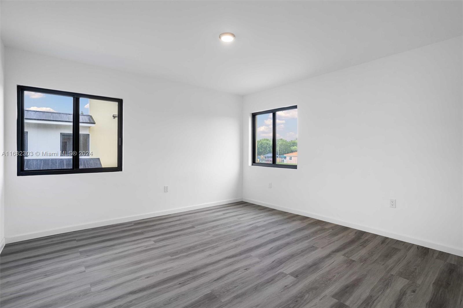 530 NW 7 STREET # 3