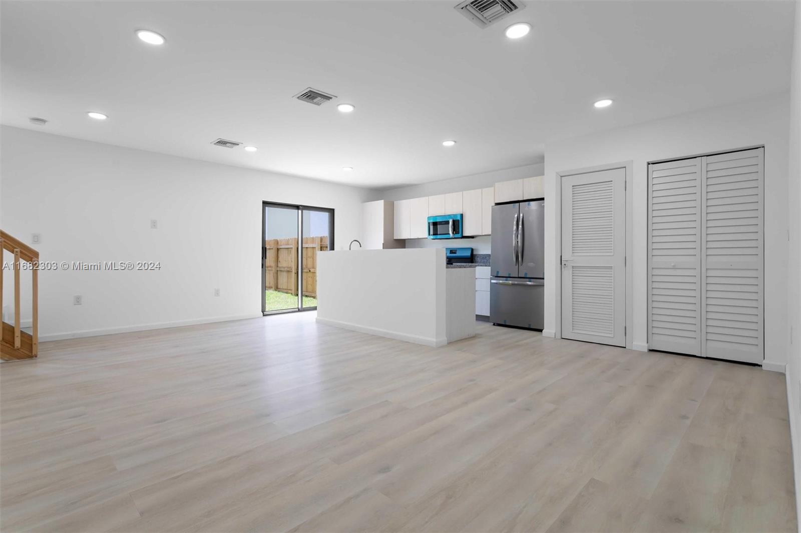 530 NW 7 STREET # 3