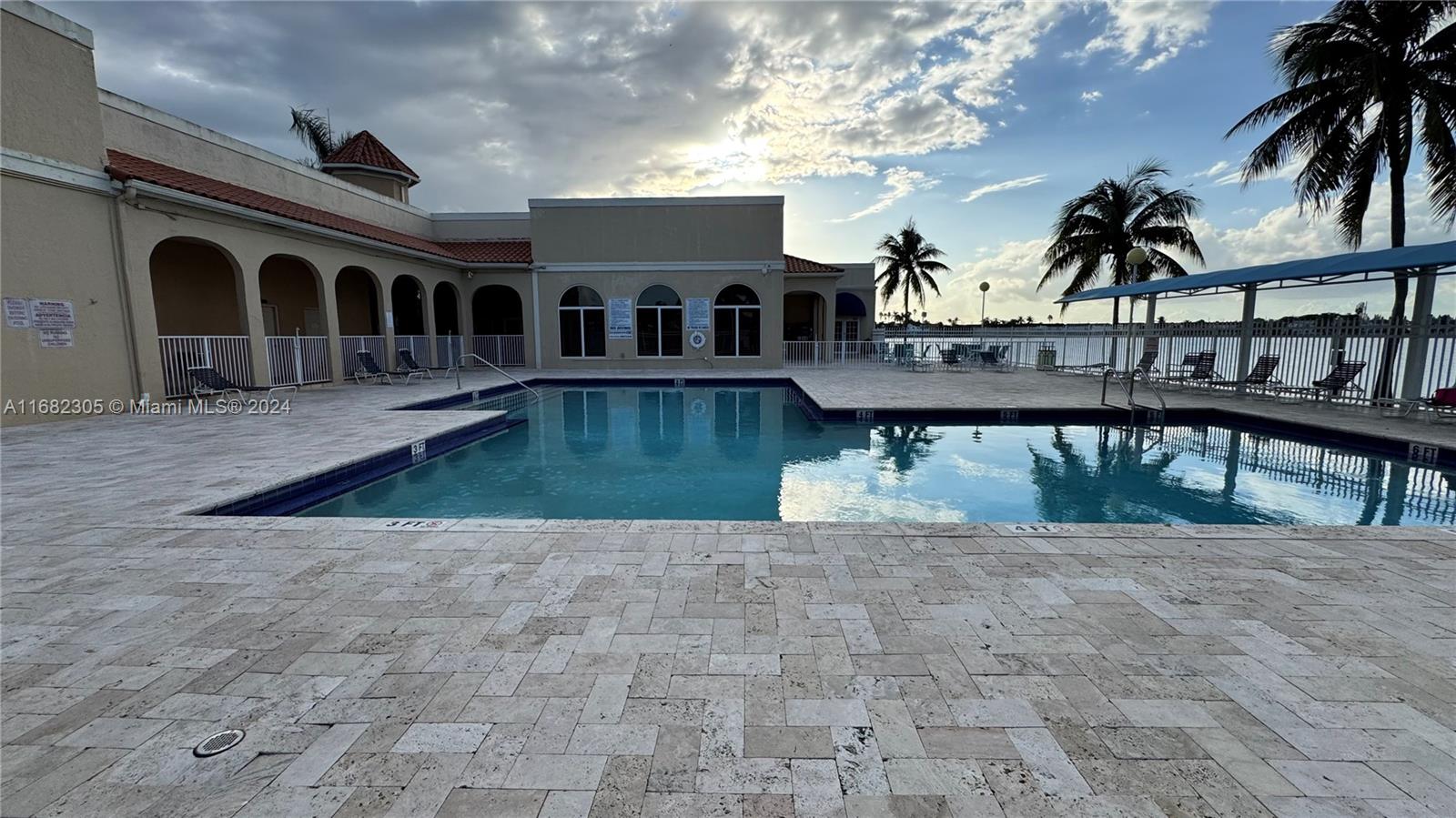 695 NW 126th Ct