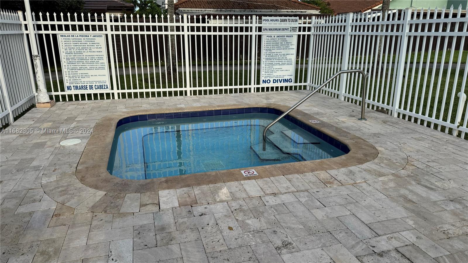 695 NW 126th Ct