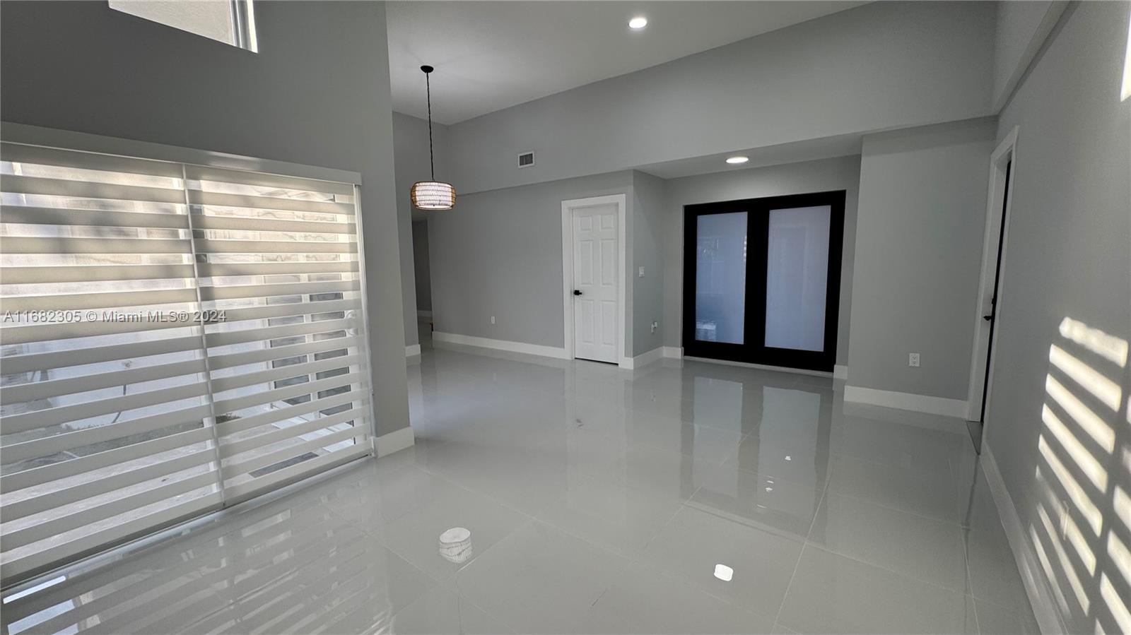 695 NW 126th Ct