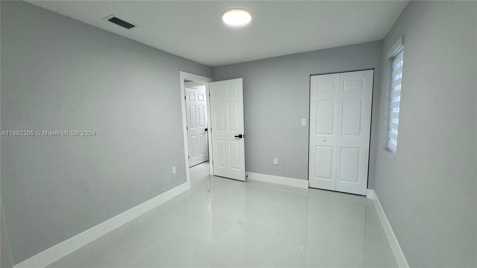 695 NW 126th Ct