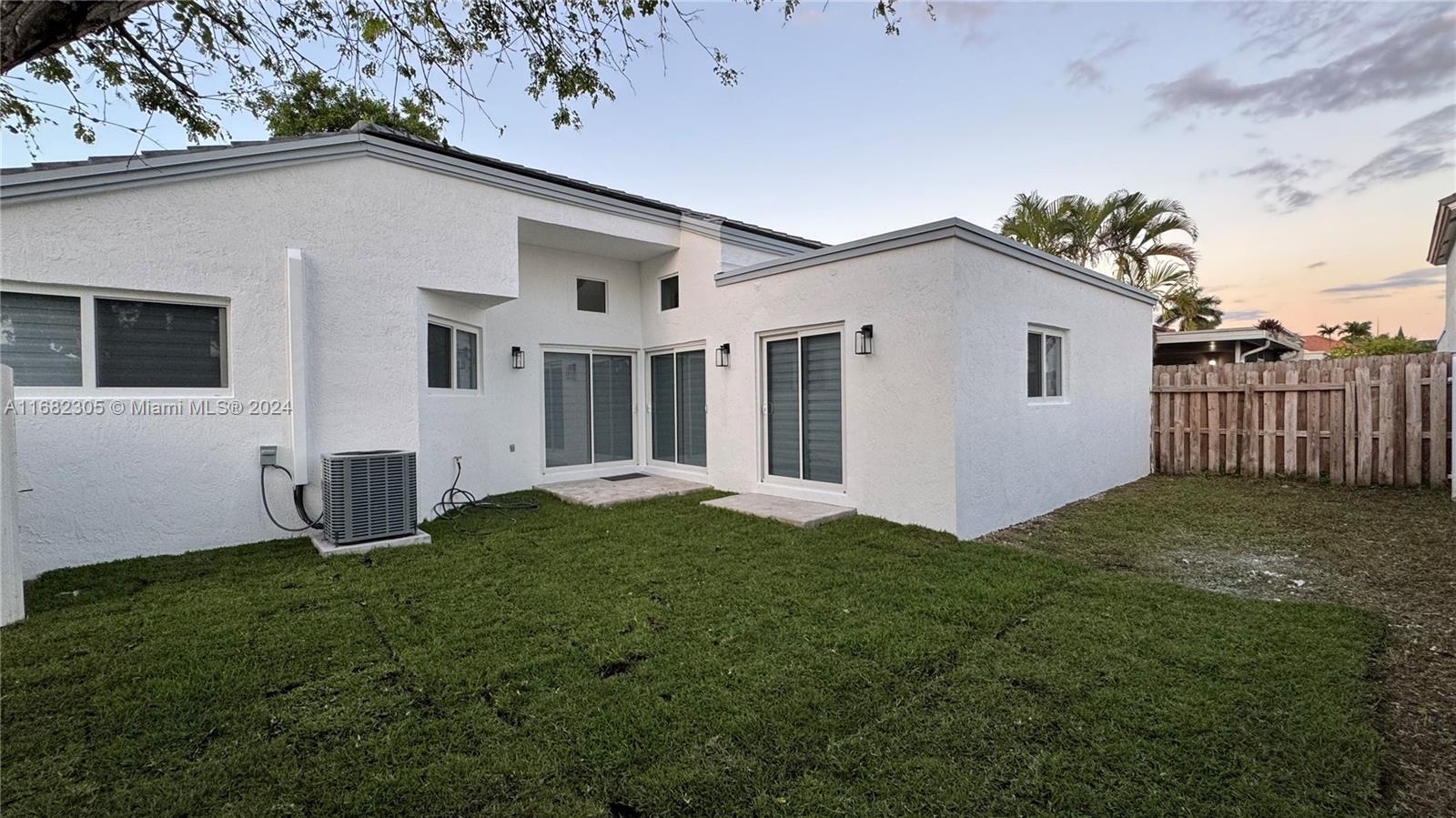 695 NW 126th Ct
