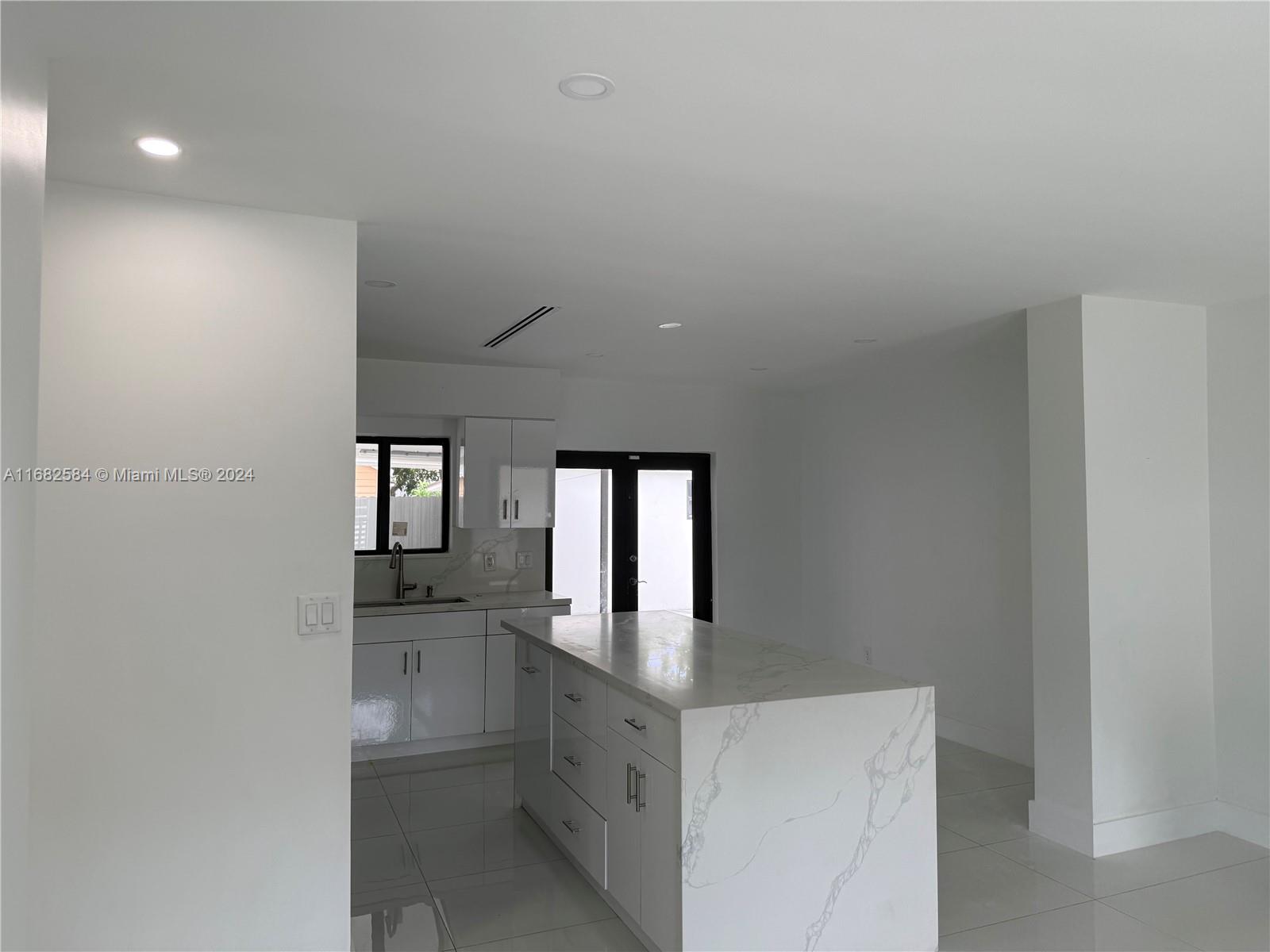 854 NW 30th Pl # 0