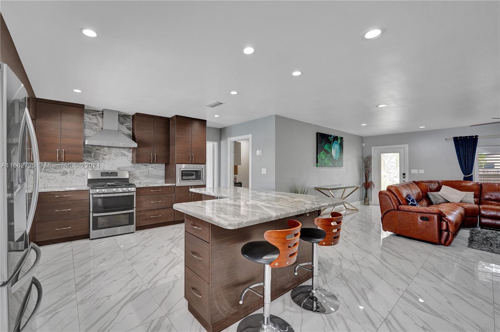 10540 NW 18th Place