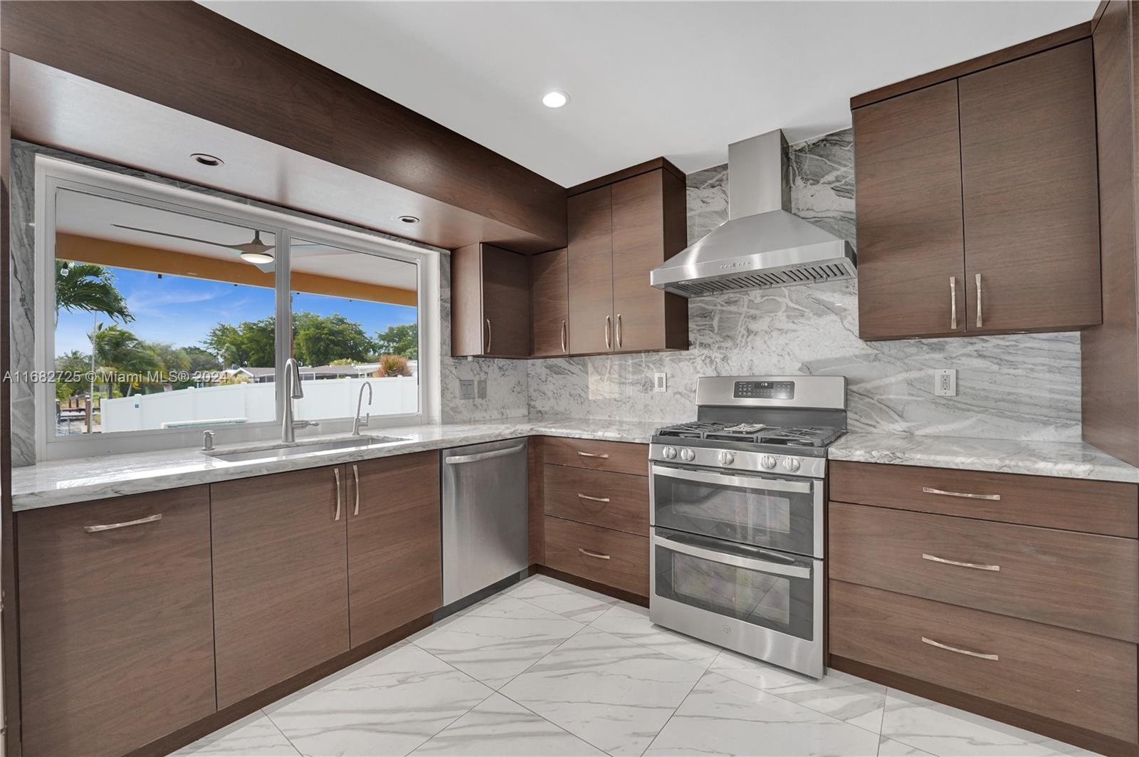 10540 NW 18th Place