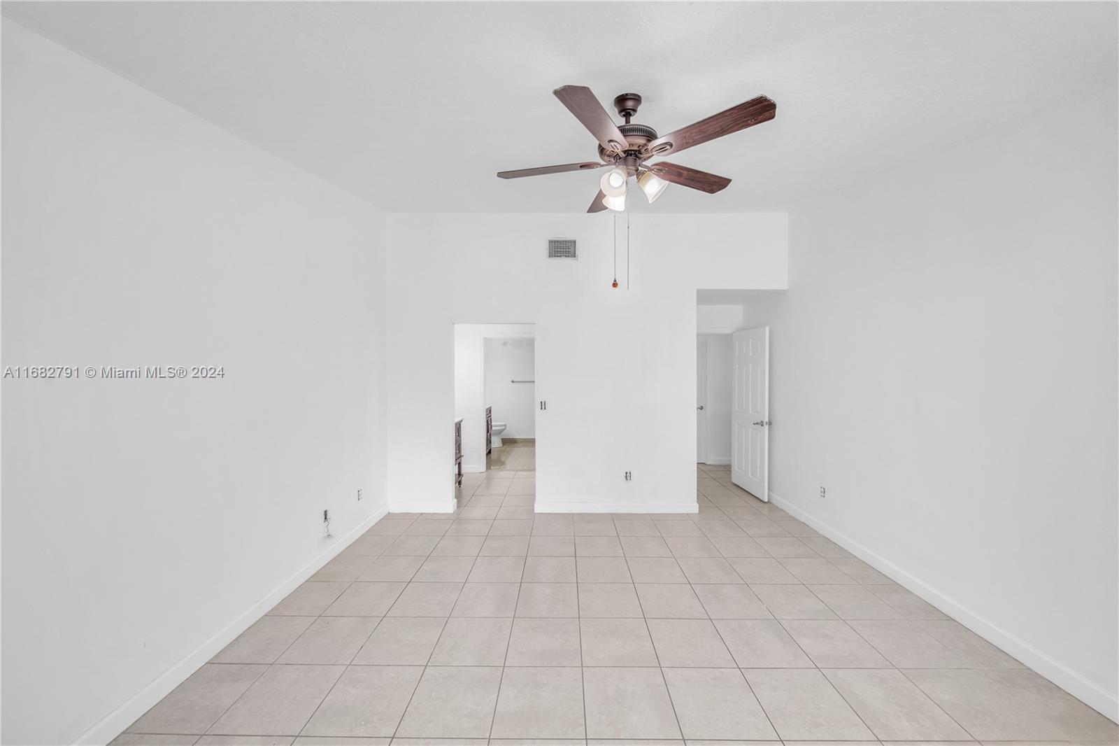 2550 SE 7th Pl