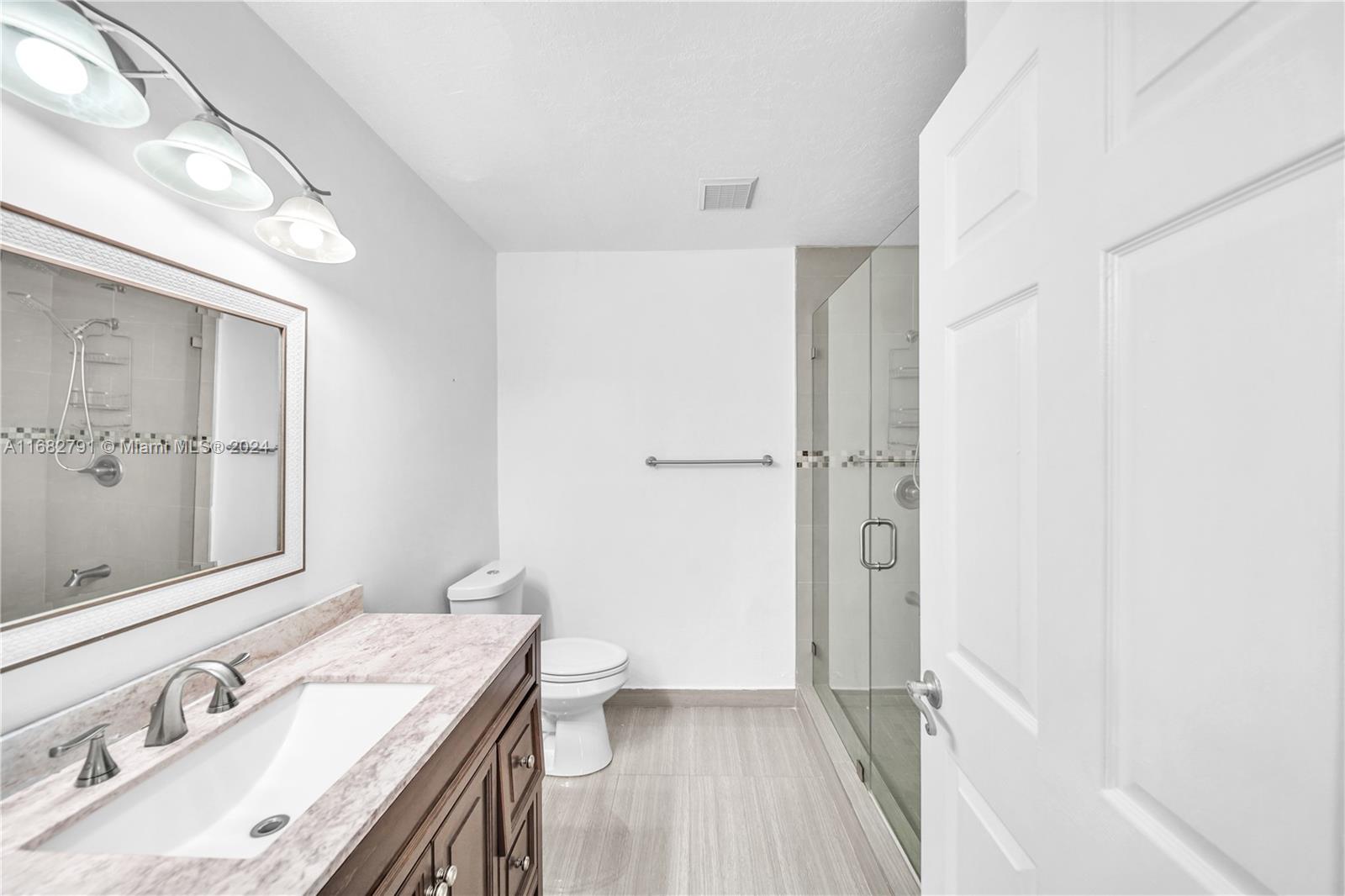 2550 SE 7th Pl
