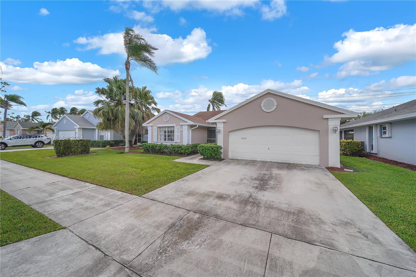 2550 SE 7th Pl