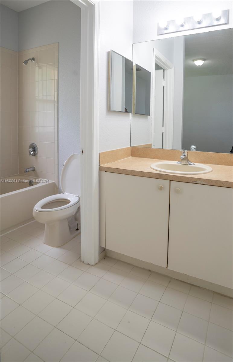 606 W Santa Catalina Cir # 606