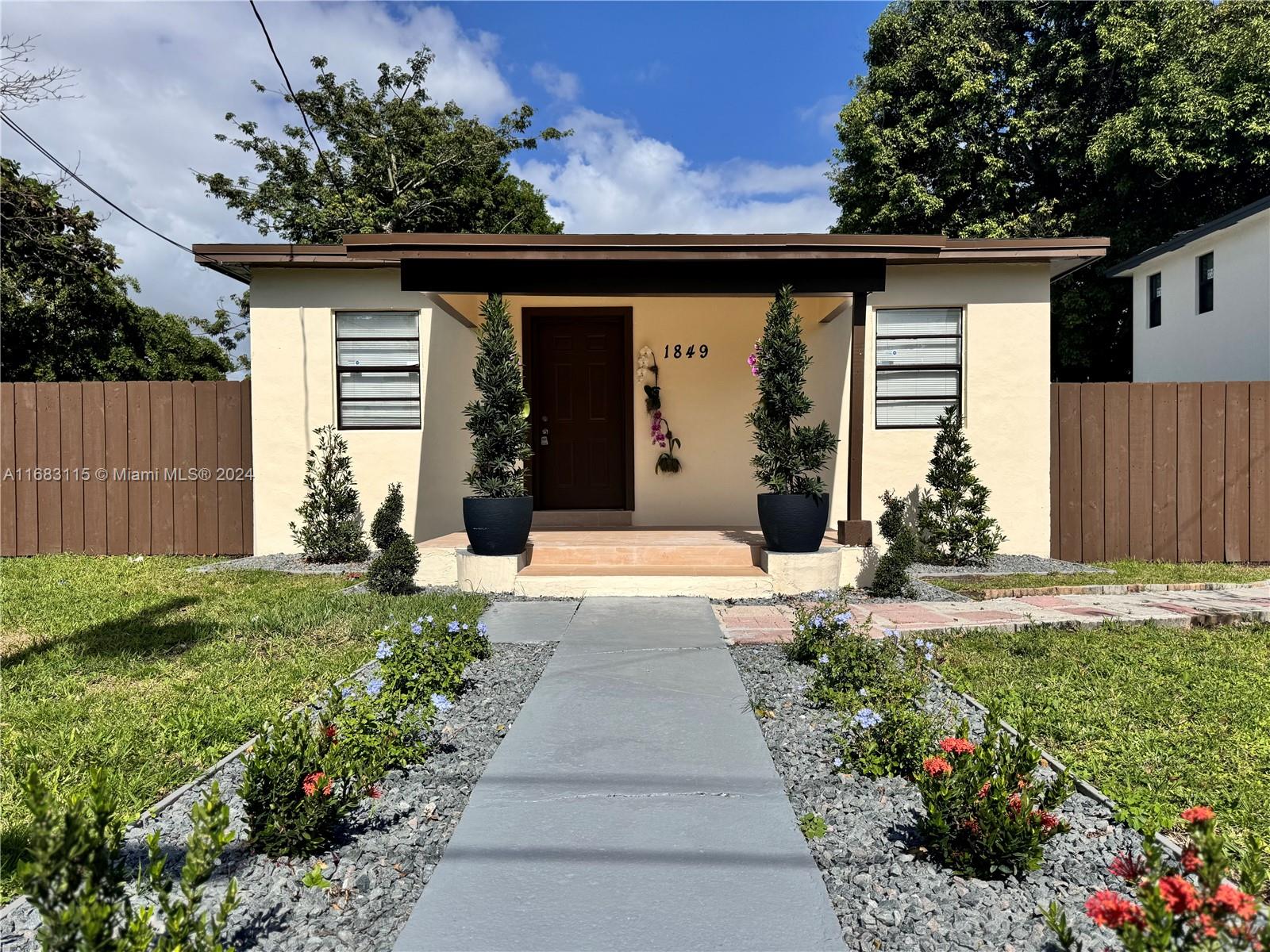 1849 NW 70th St