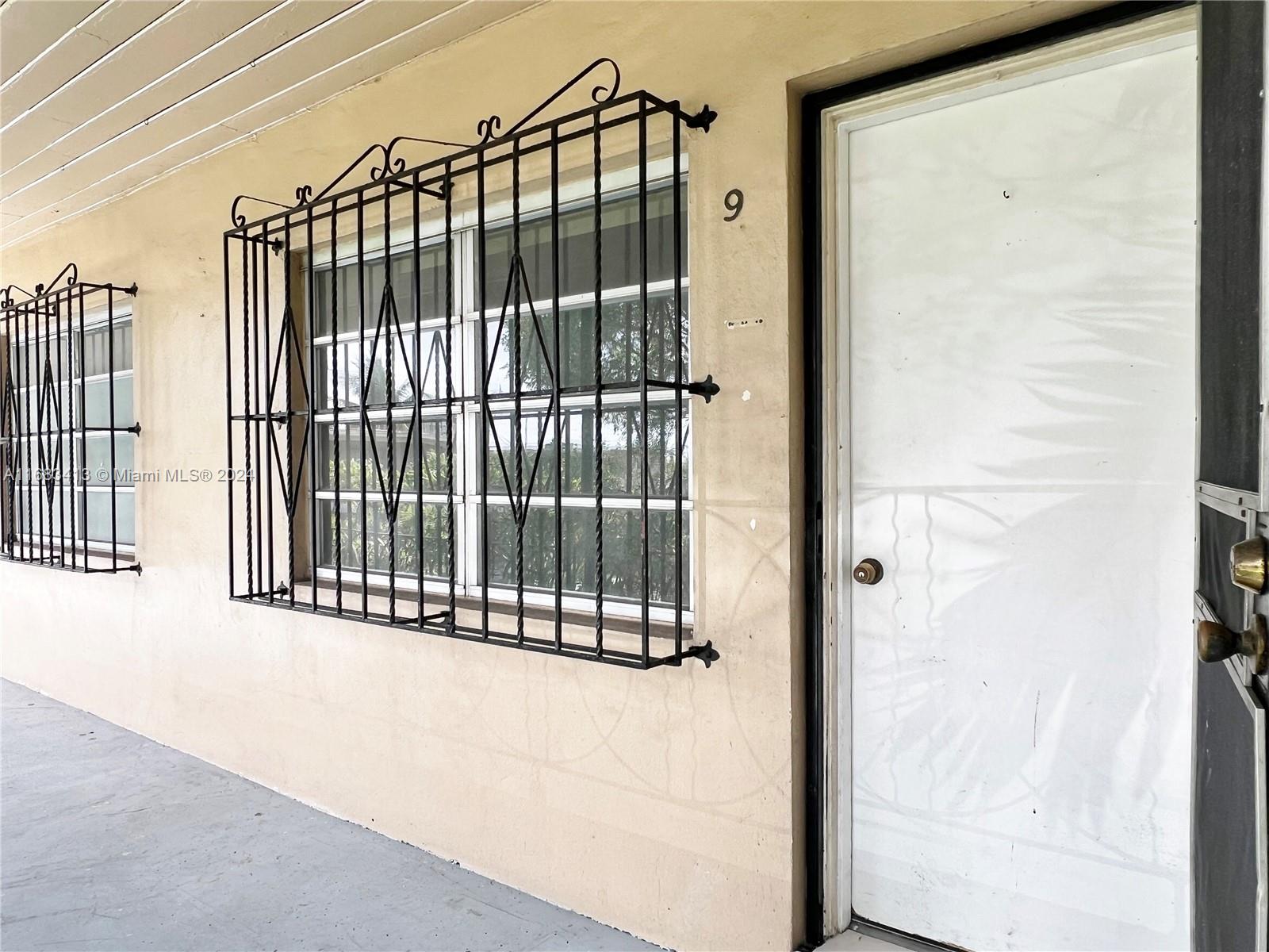 391 E 4th Ave # 9