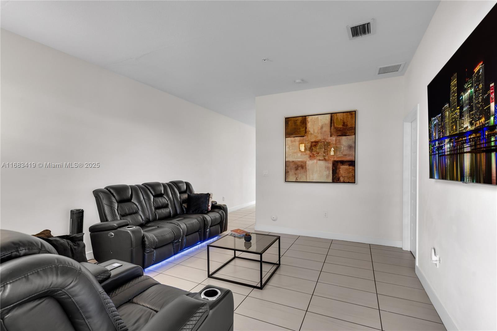 7809 NW 104th Ave # 32