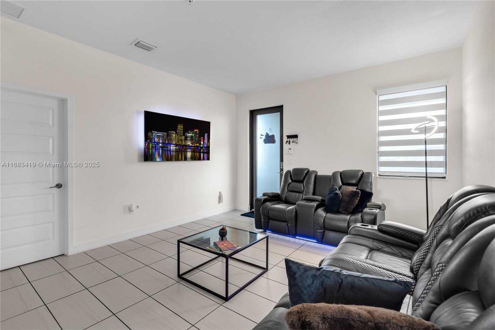 7809 NW 104th Ave # 32