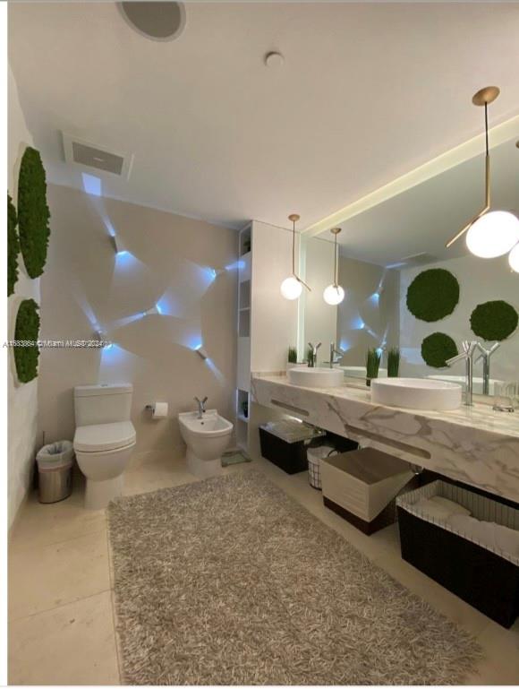 495 Brickell Ave # 4608