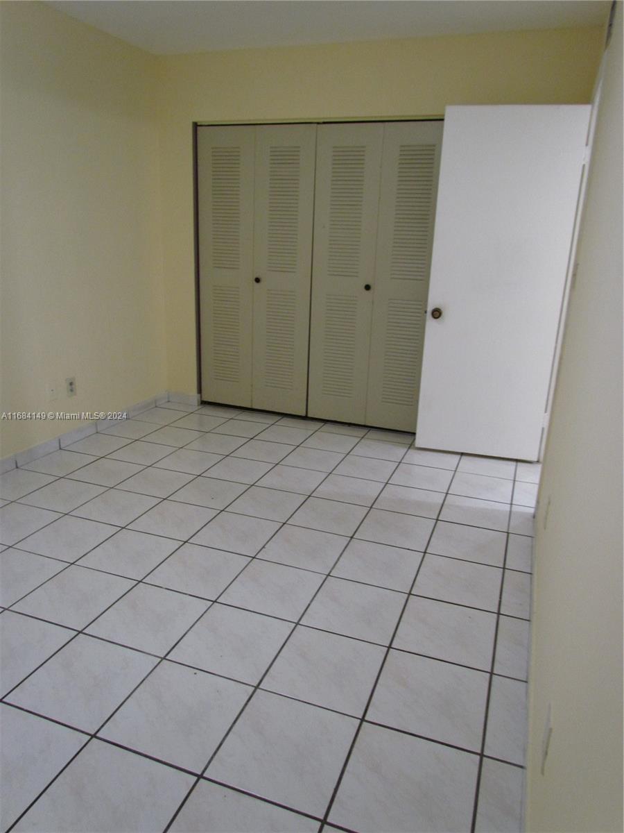 18250 Mediterranean Blvd # 15 Unit: 3-15