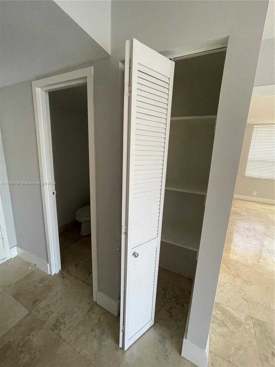 1800 Collins Ave # 6A
