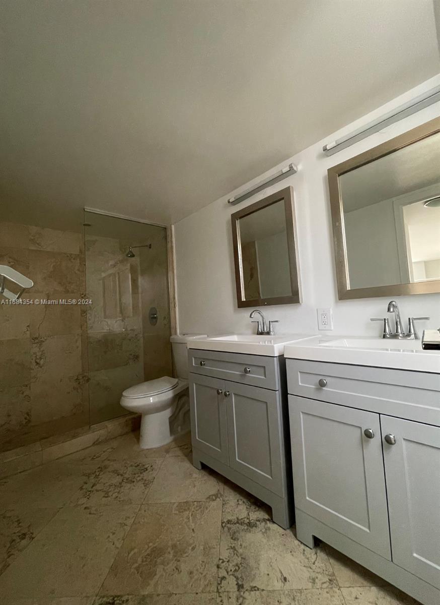 1800 Collins Ave # 6A