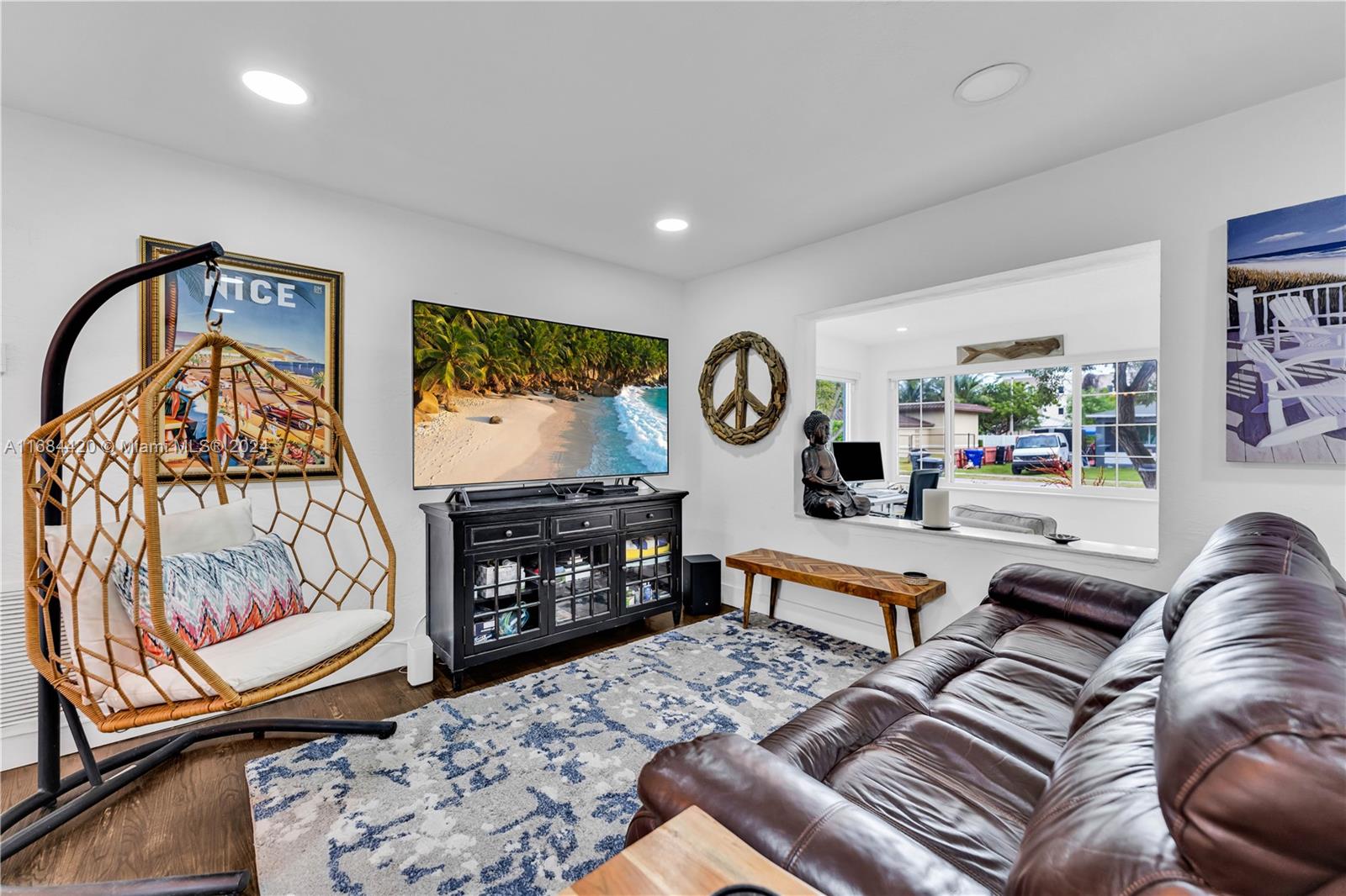 810 S 24th Ave