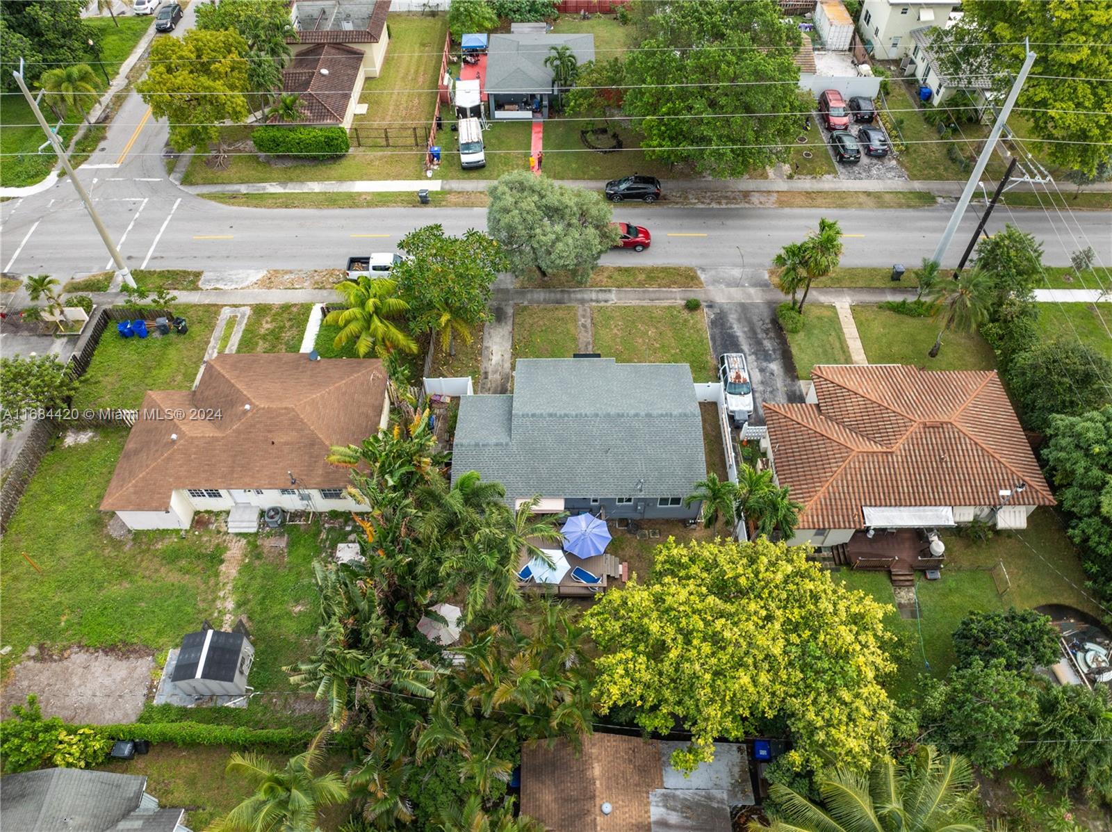810 S 24th Ave
