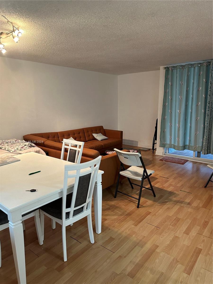 800 N Miami Ave Unit: E-505