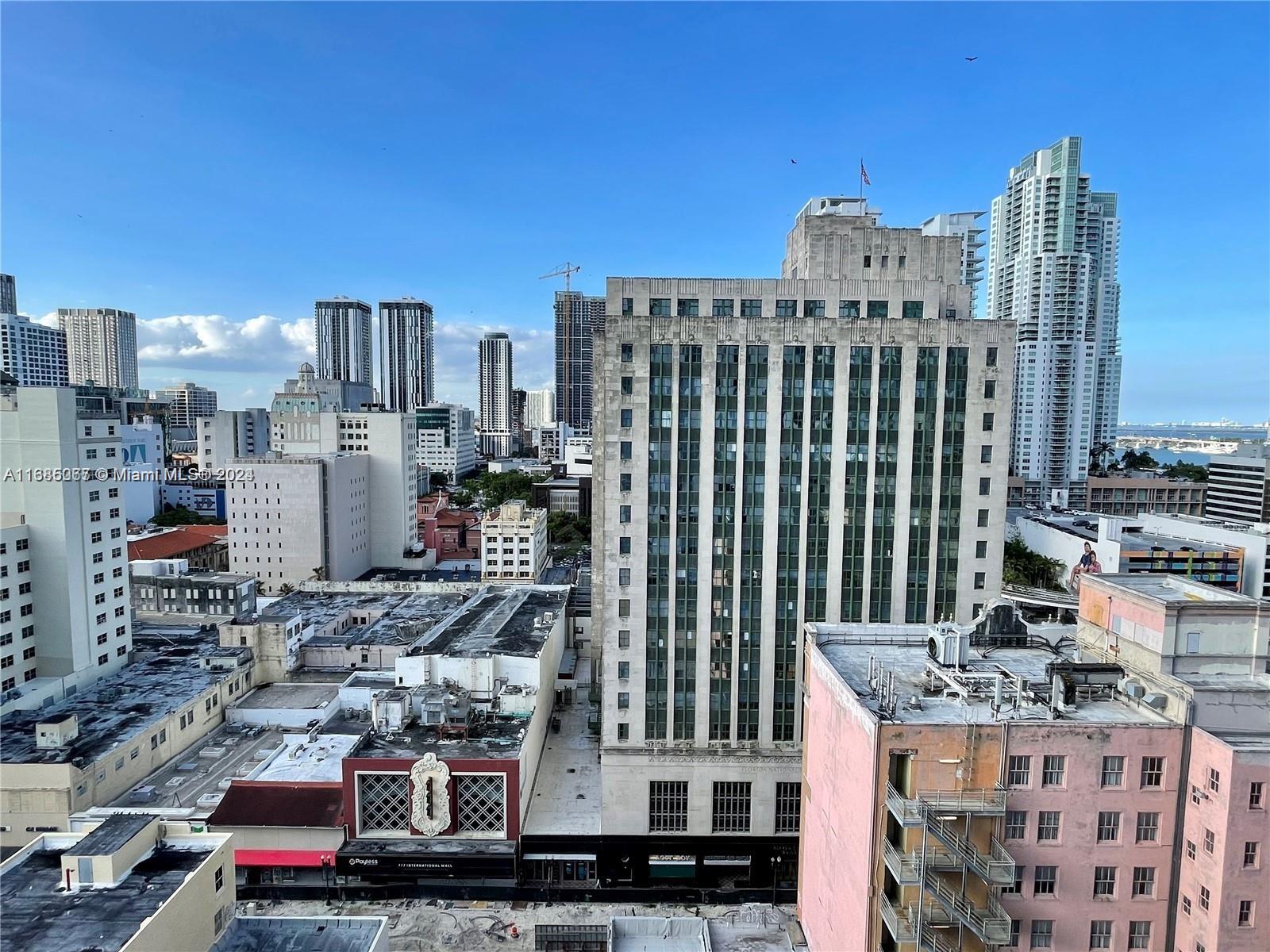 151 SE 1st St # 1708