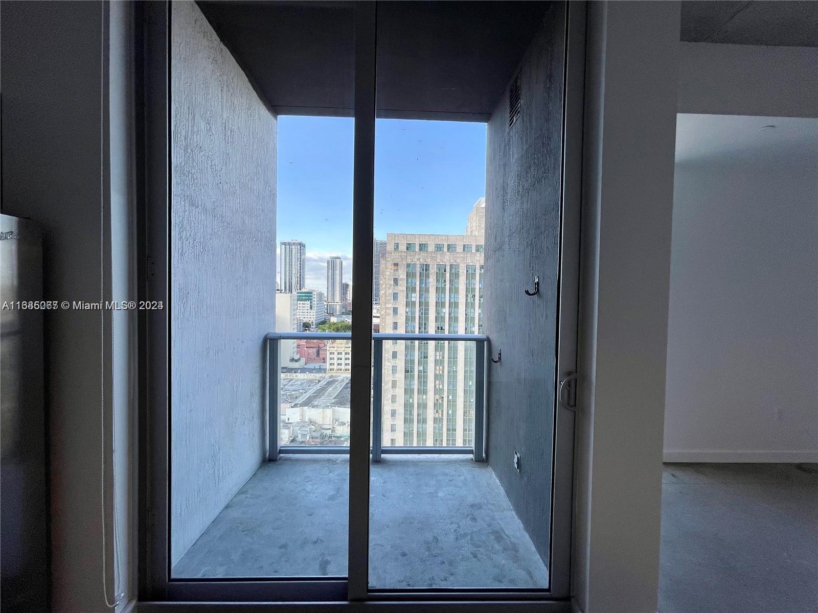 151 SE 1st St # 1708