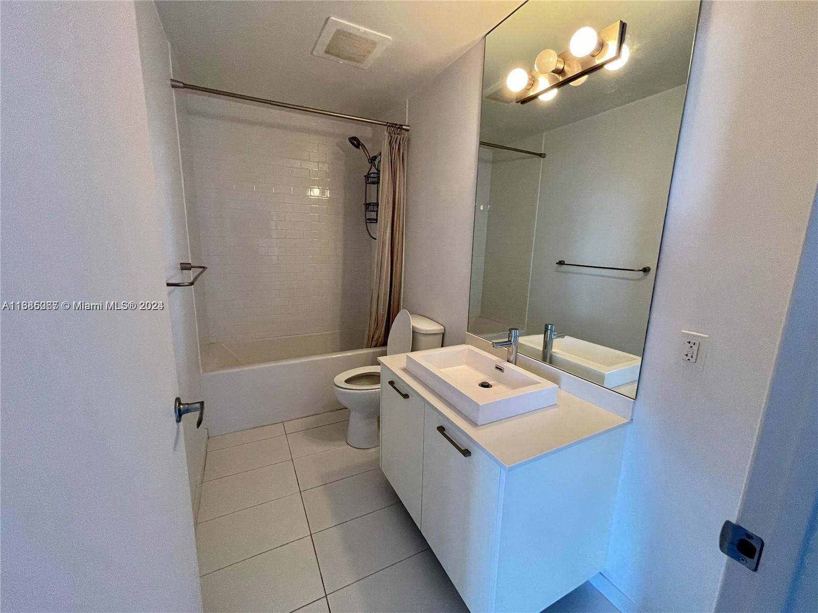 151 SE 1st St # 1708