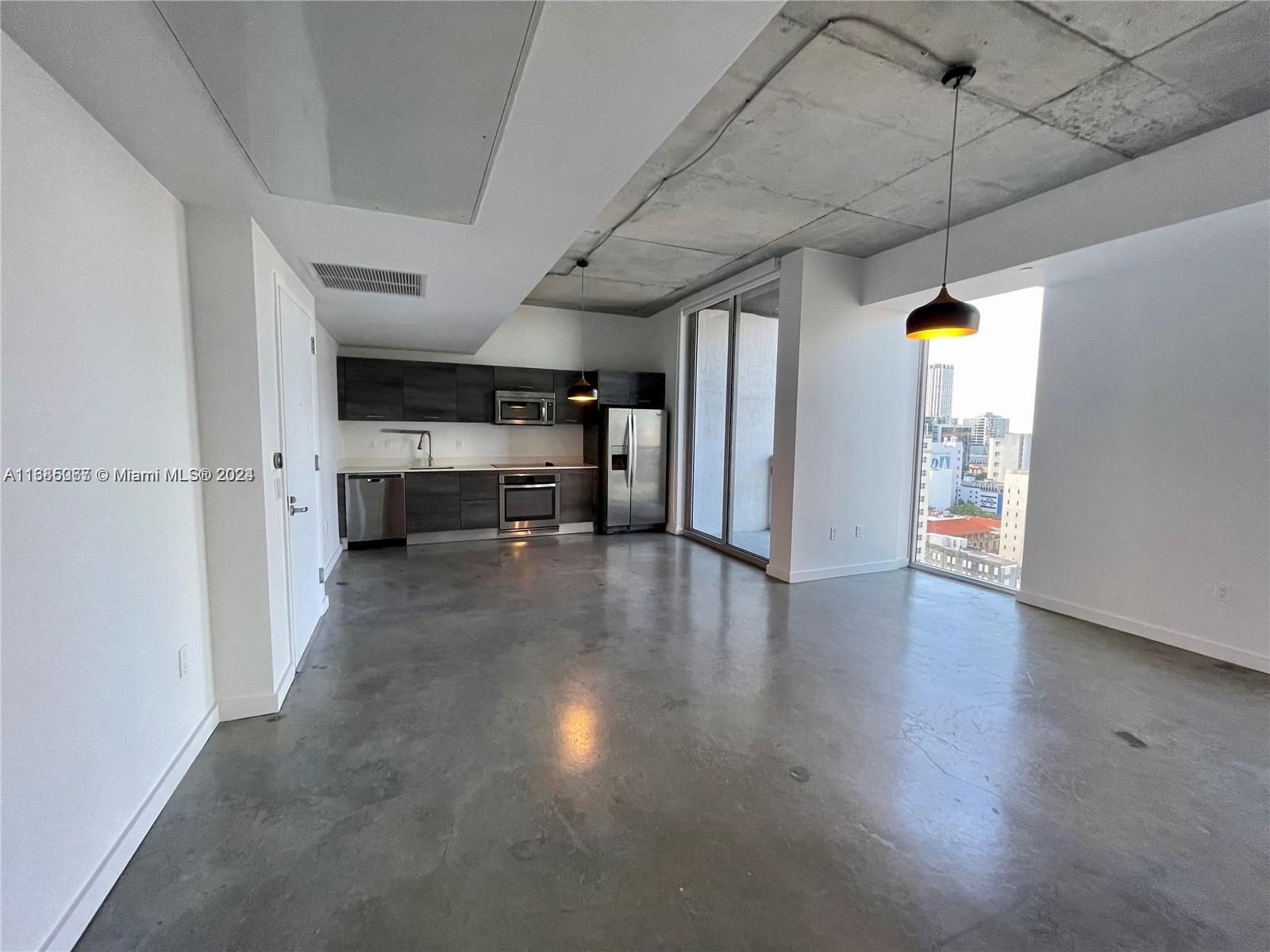 151 SE 1st St # 1708