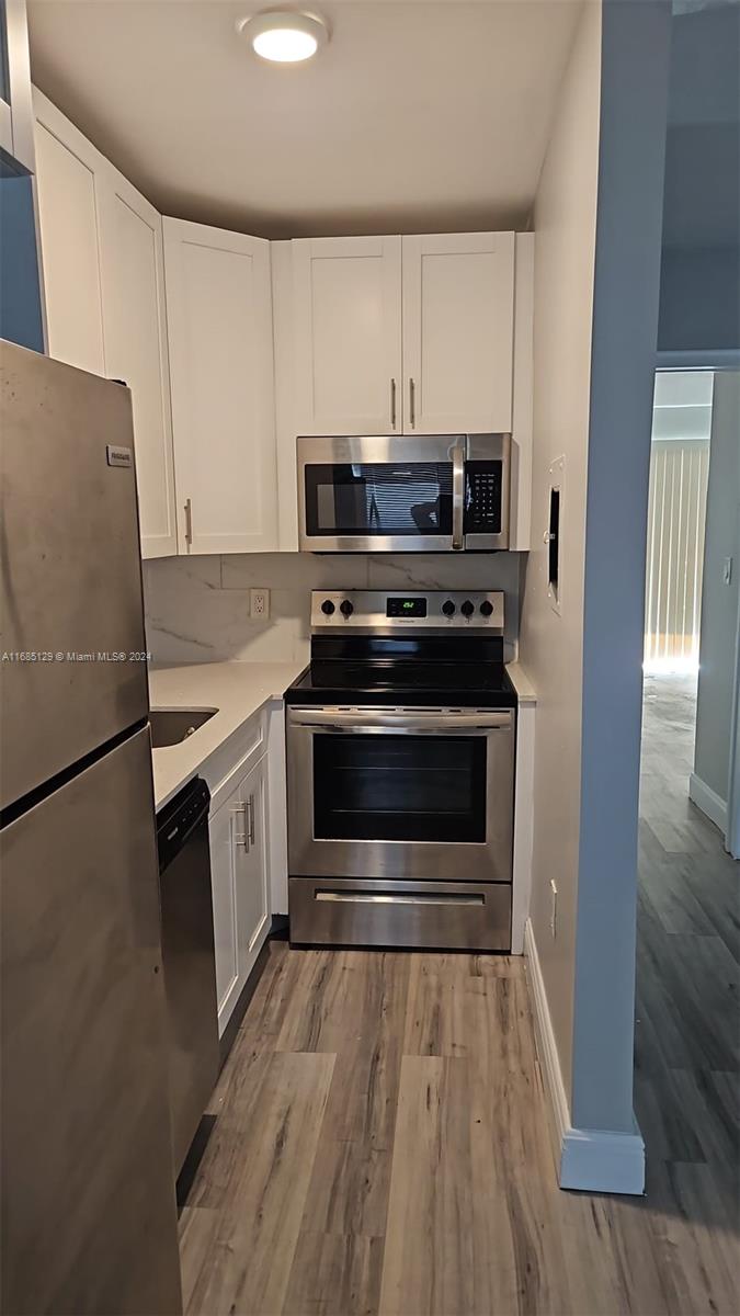 1860 Venice Park Dr # 221
