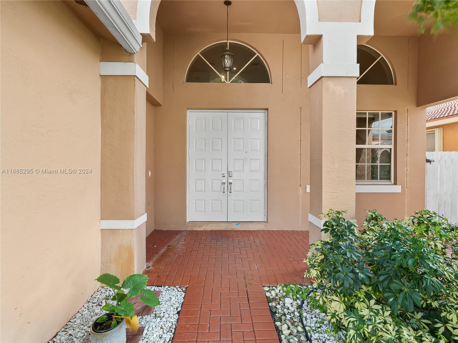 13236 SW 54th Ct