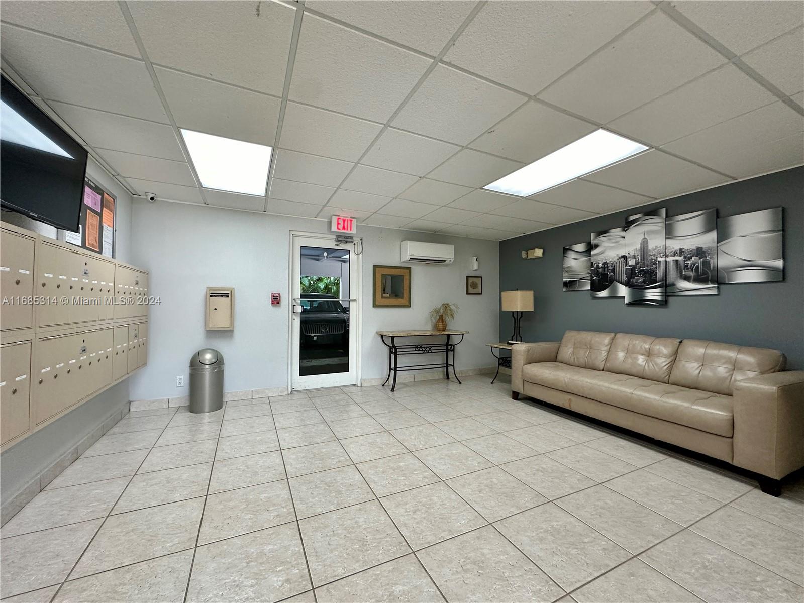 1445 Atlantic Shores Blvd # 607