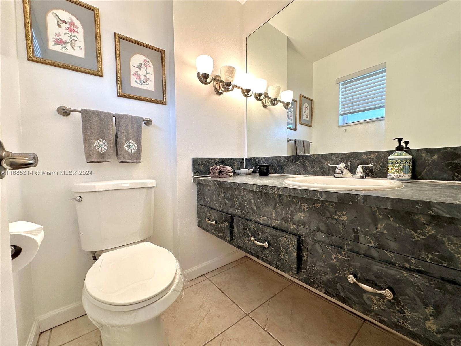 1445 Atlantic Shores Blvd # 607