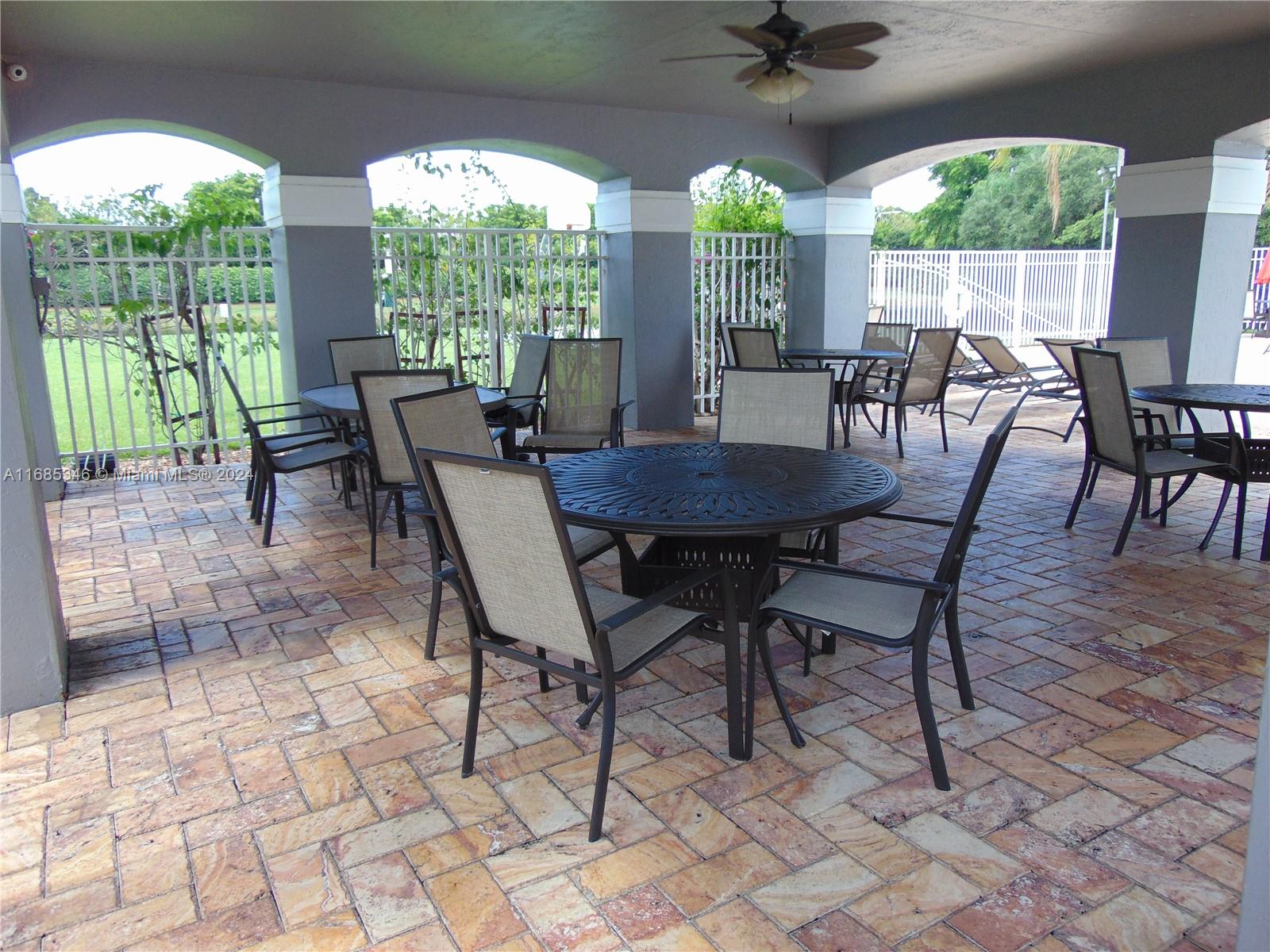 538 Clermont Ct