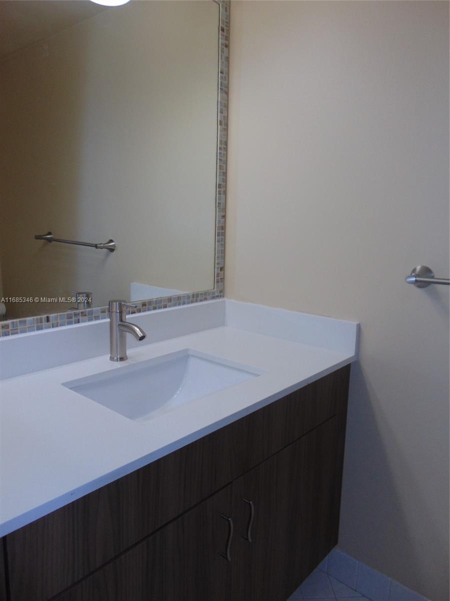 538 Clermont Ct