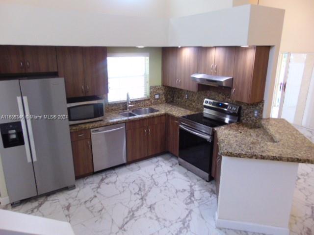538 Clermont Ct