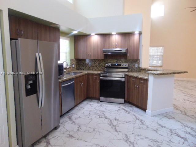 538 Clermont Ct