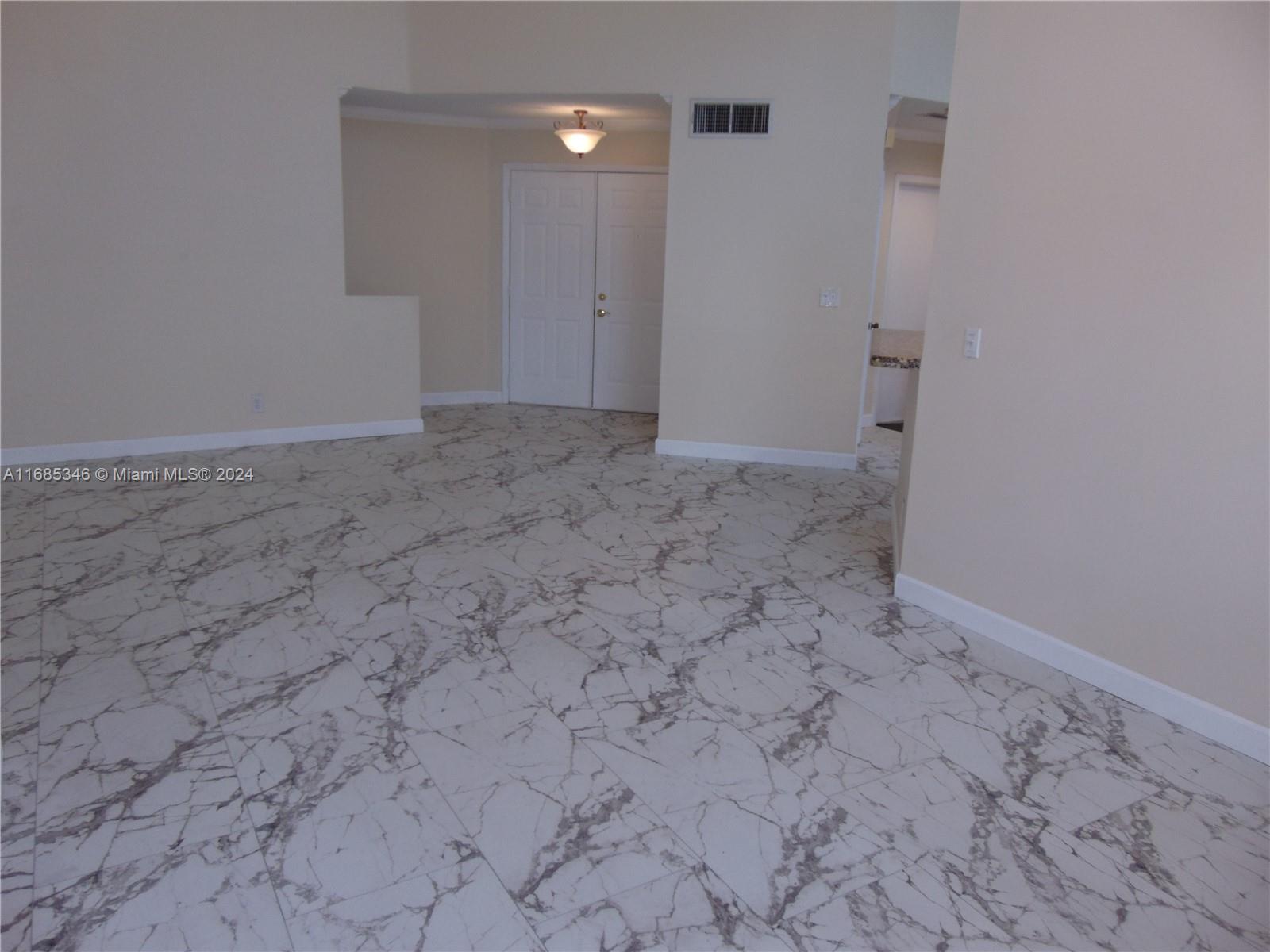 538 Clermont Ct