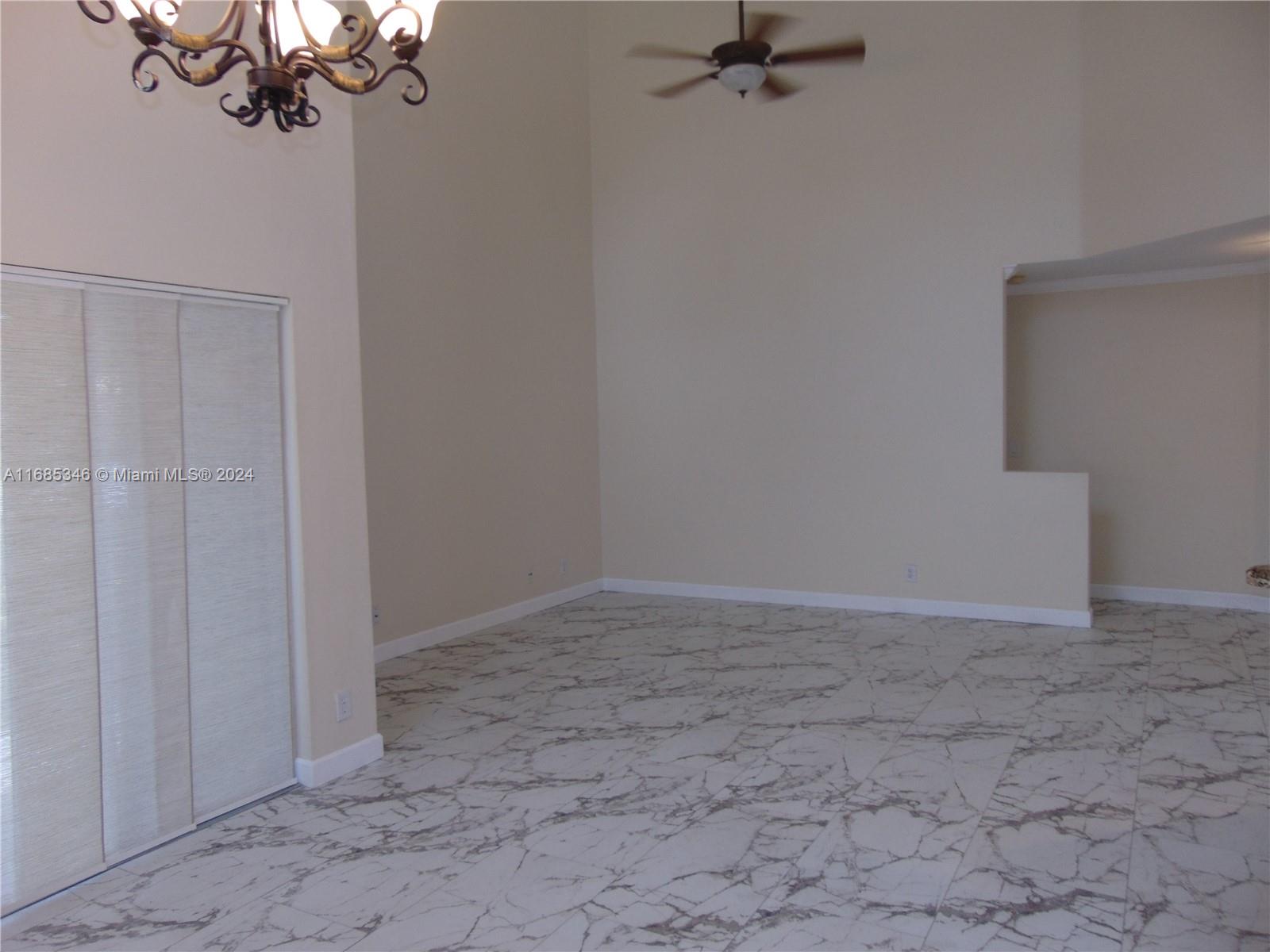 538 Clermont Ct